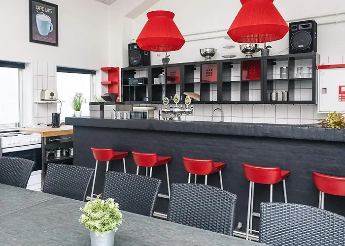36 Person In Ebeltoft-by Traum